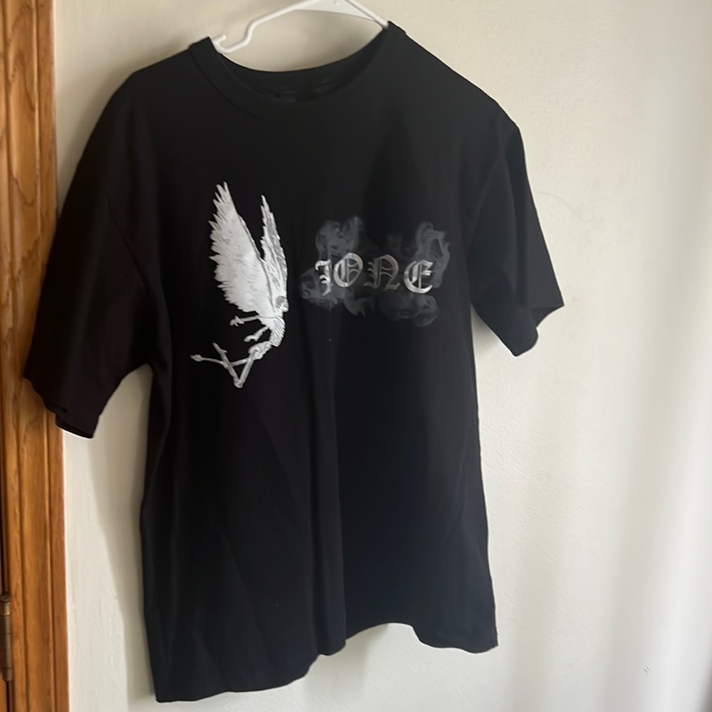 V lone tshirt.